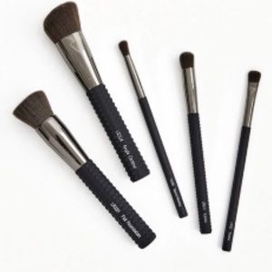 LARUCE BEAUTY 5 Piece Face Brush Set